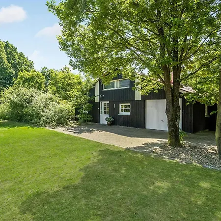 Hébergement de vacances 5 Bedroom In Toftlund