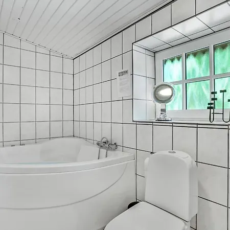 5 Bedroom In Dom wakacyjny *